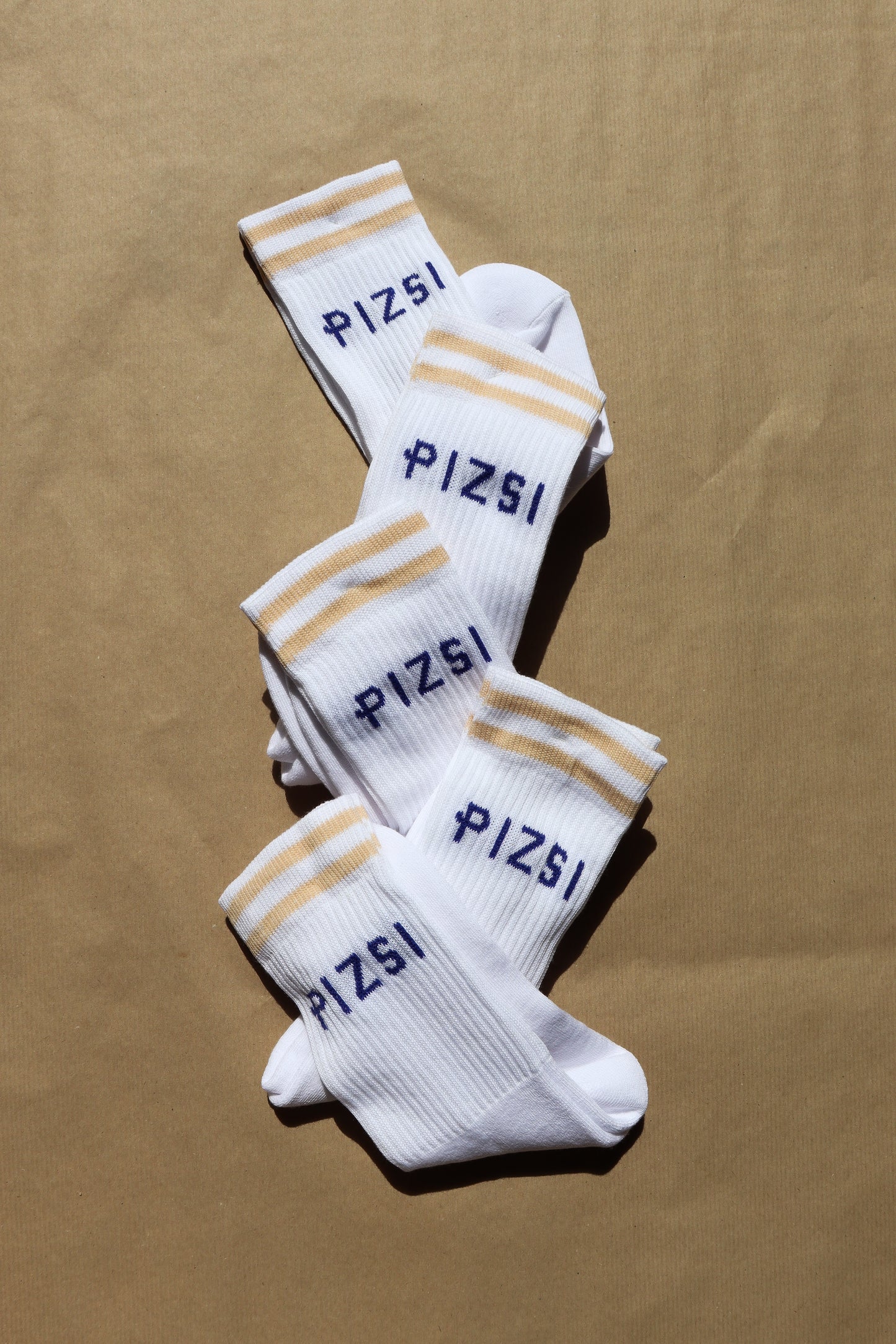 The PIZSI socks pack